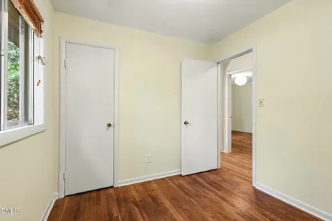 212 Valley Park Drive Chapel Hill NC 27514