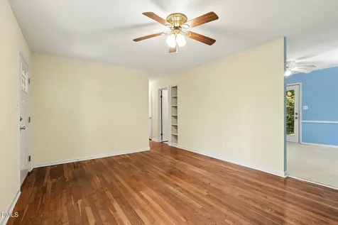 212 Valley Park Drive Chapel Hill NC 27514