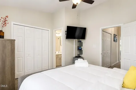 281 Malamute Lane Greensboro NC 27407