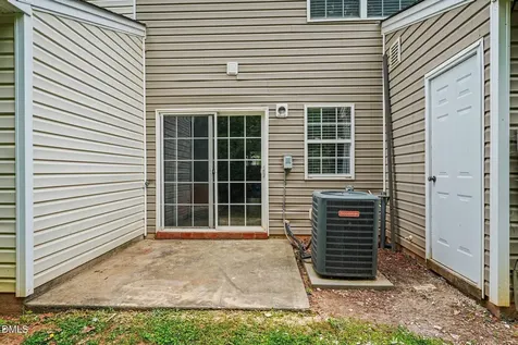 281 Malamute Lane Greensboro NC 27407