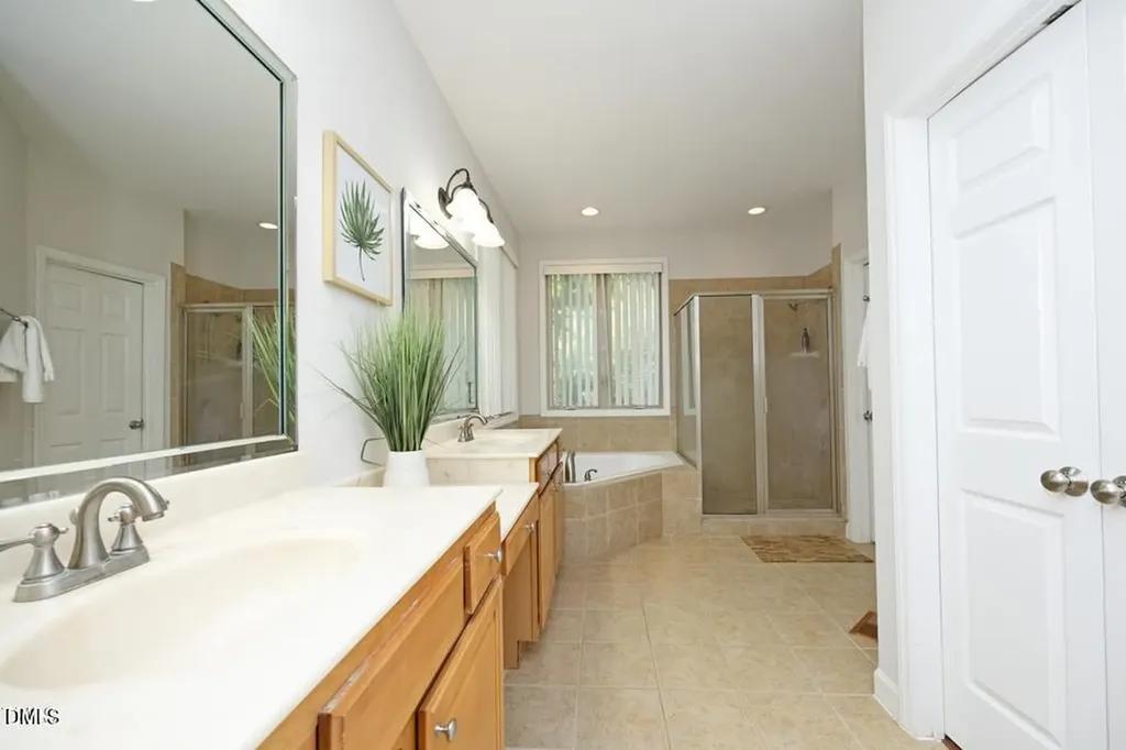 1432 Antiquity Avenue Raleigh NC 27613