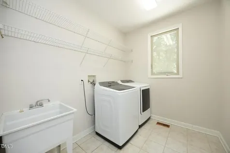 1432 Antiquity Avenue Raleigh NC 27613