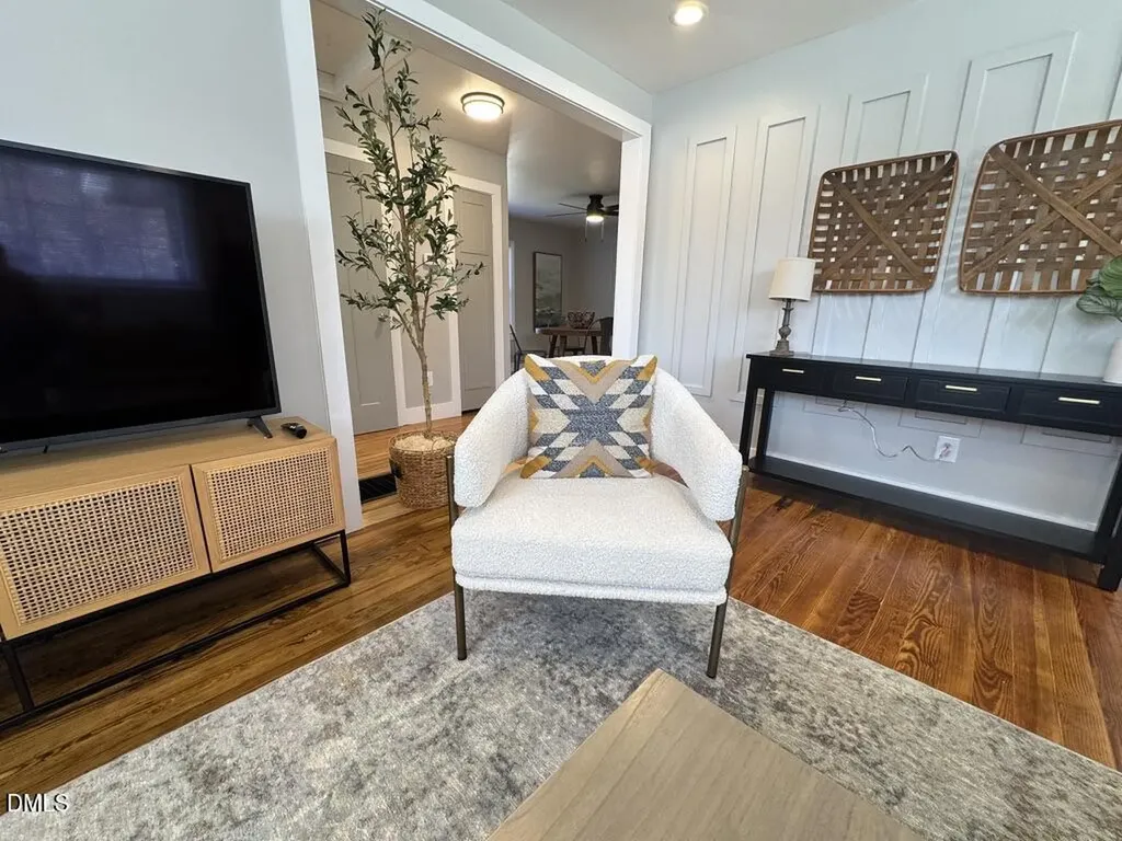 310 Crest Drive Chapel Hill NC 27516