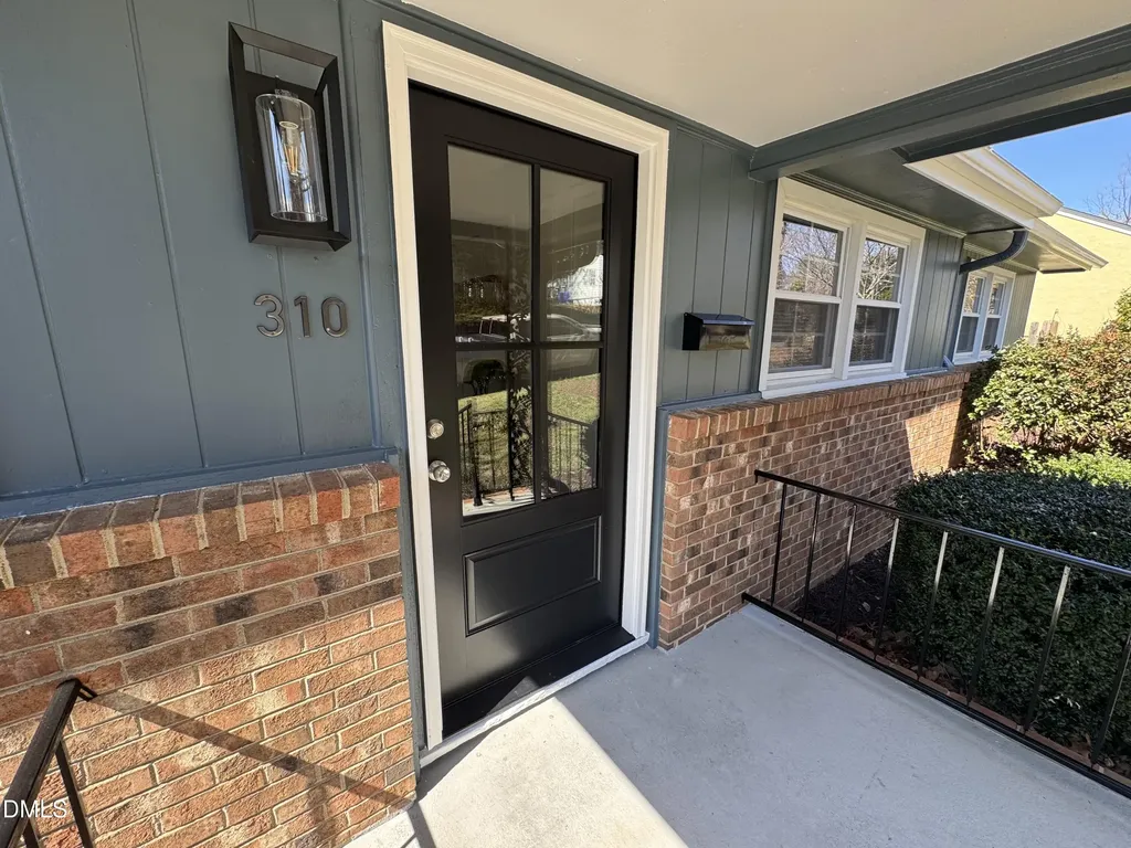 310 Crest Drive Chapel Hill NC 27516