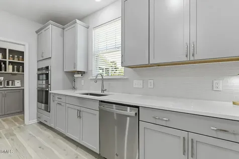 1662 Wilde Bend Apex NC 27523