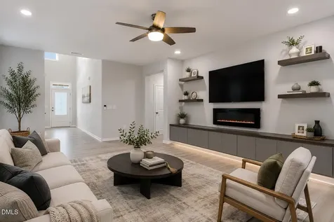 1662 Wilde Bend Apex NC 27523