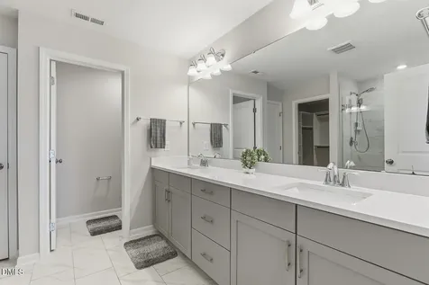 1662 Wilde Bend Apex NC 27523