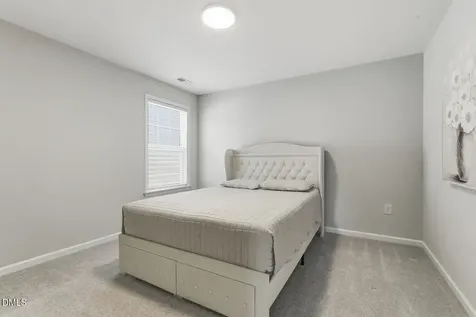 1662 Wilde Bend Apex NC 27523