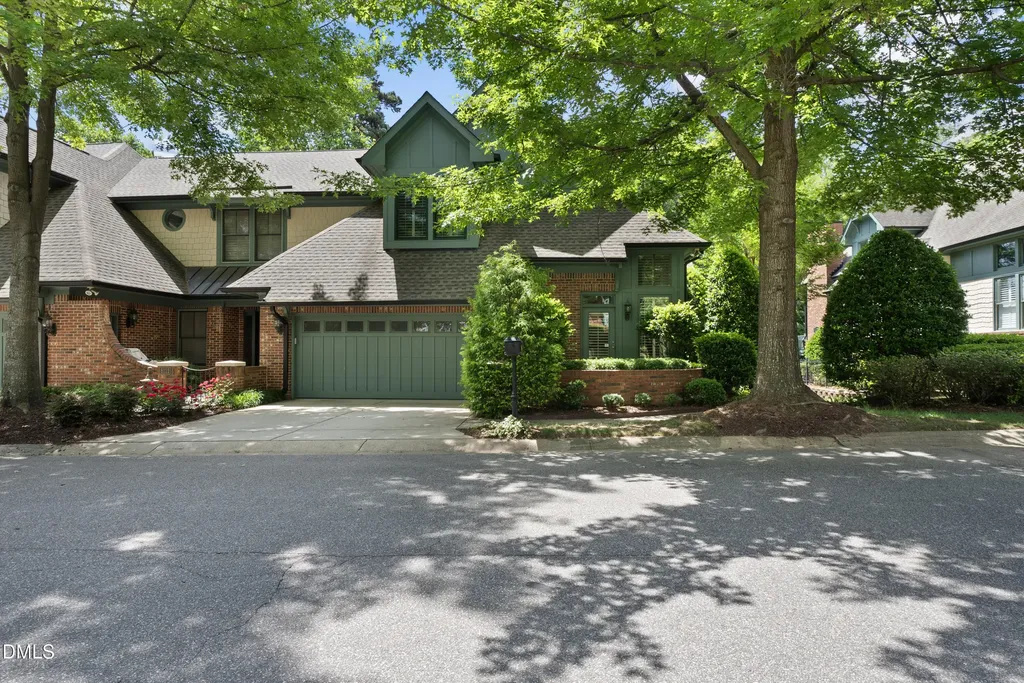 8110 Lloyd Allyns Way Raleigh NC 27615