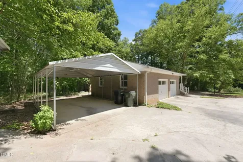2650 Hyde Street Burlington NC 27217