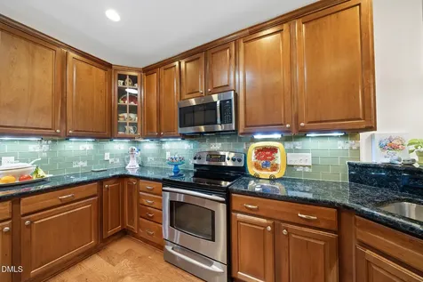 519 Mckirkland Court Cary NC 27511