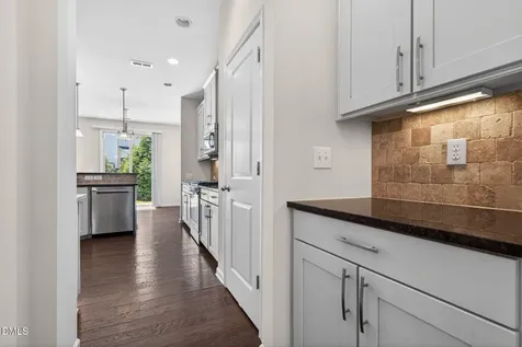 817 Wickham Ridge Road Apex NC 27539