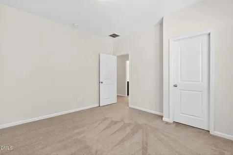 817 Wickham Ridge Road Apex NC 27539