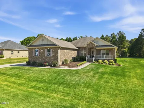 109 W Paige Wynd Drive Angier NC 27501