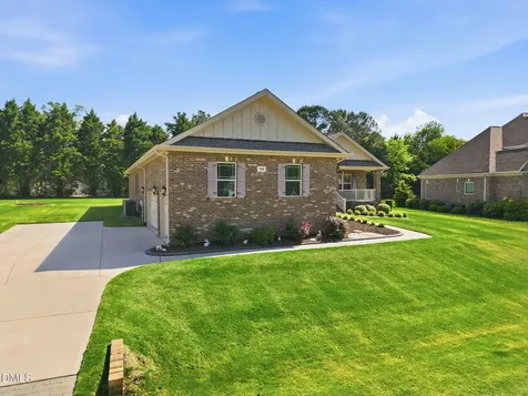 109 W Paige Wynd Drive Angier NC 27501
