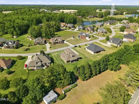 109 W Paige Wynd Drive Angier NC 27501