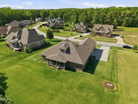 109 W Paige Wynd Drive Angier NC 27501