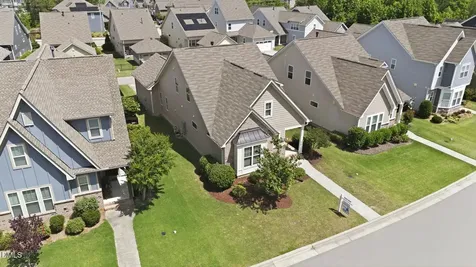2820 Haw River Trail Apex NC 27502