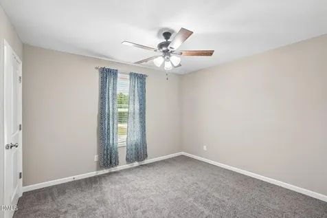 17 Fields Way Coats NC 27521