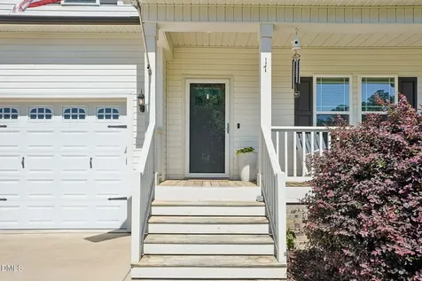 17 Fields Way Coats NC 27521