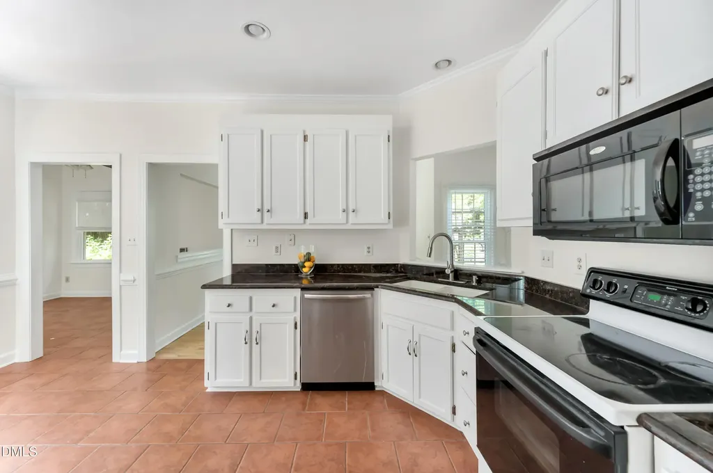 7500 Drayton Court Raleigh NC 27615