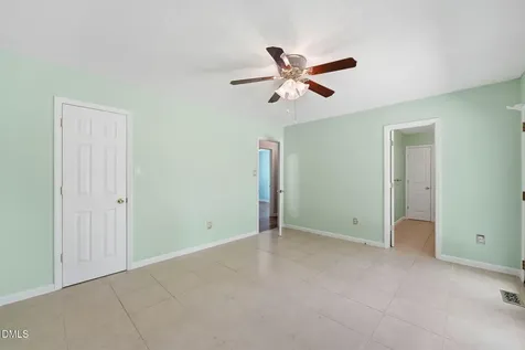 812 E Stagecoach Road Mebane NC 27302