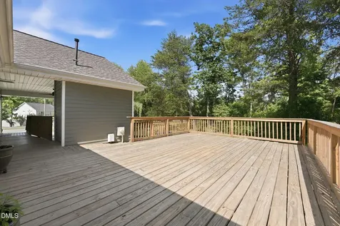 812 E Stagecoach Road Mebane NC 27302