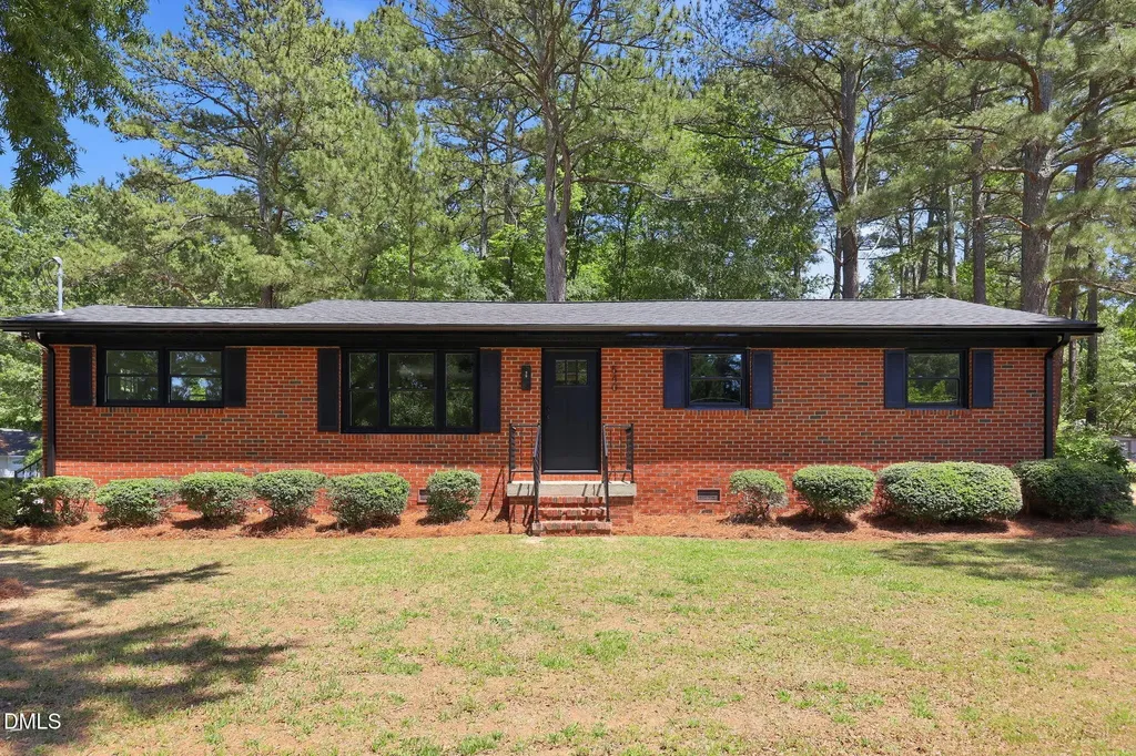 540 N Pine Street Wendell NC 27591