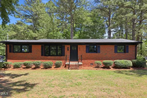 540 N Pine Street Wendell NC 27591