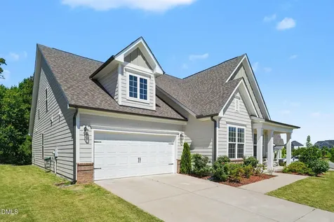 200 Wonderberry Way Holly Springs NC 27540