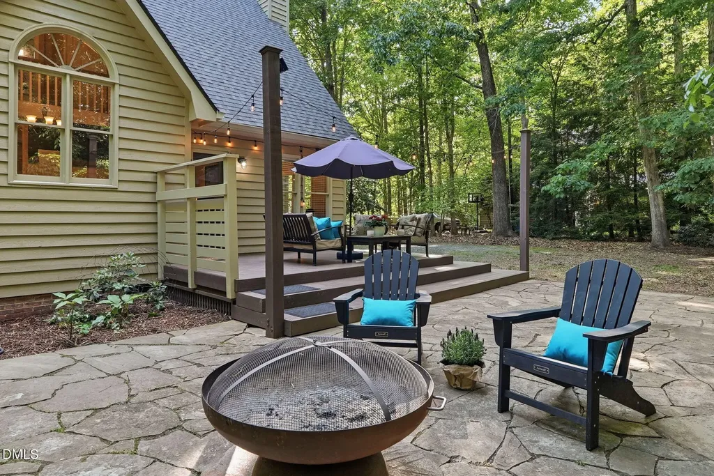 8202 Reynard Road Chapel Hill NC 27516