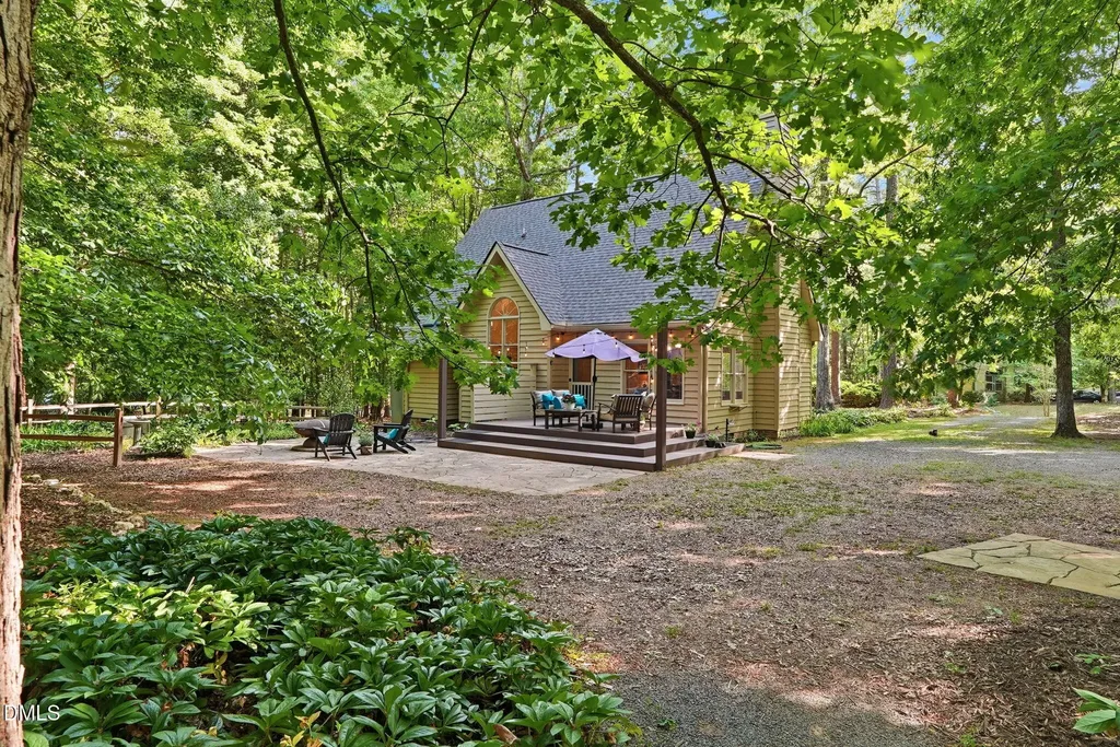 8202 Reynard Road Chapel Hill NC 27516