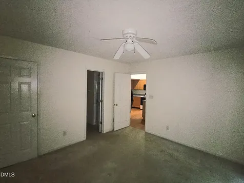 9 Crystal Oaks Court Durham NC 27707