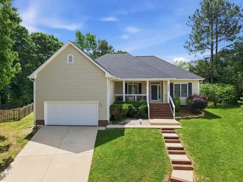 2305 Bolingbrook Lane Raleigh NC 27613