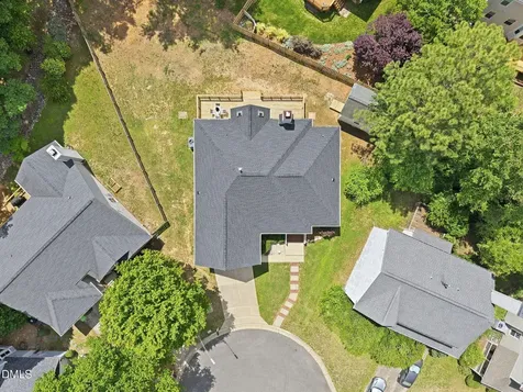 2305 Bolingbrook Lane Raleigh NC 27613