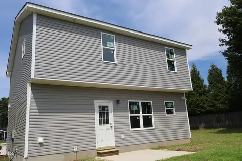 117 Wilson Street Erwin NC 28339