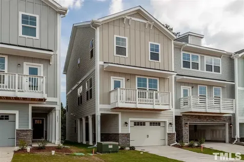 2251 Chattering Lory Lane Apex NC 27502