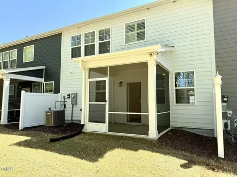 1727 Sweet Gardenia Way Apex NC 27502