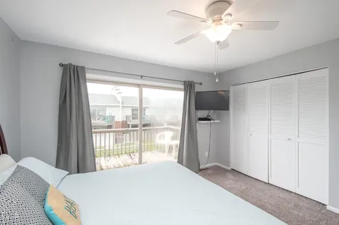 277 Salter Path Road Pine Knoll Shores NC 28512