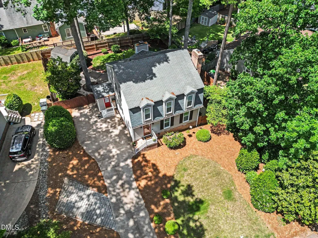4505 Wenchelsea Place Raleigh NC 27612