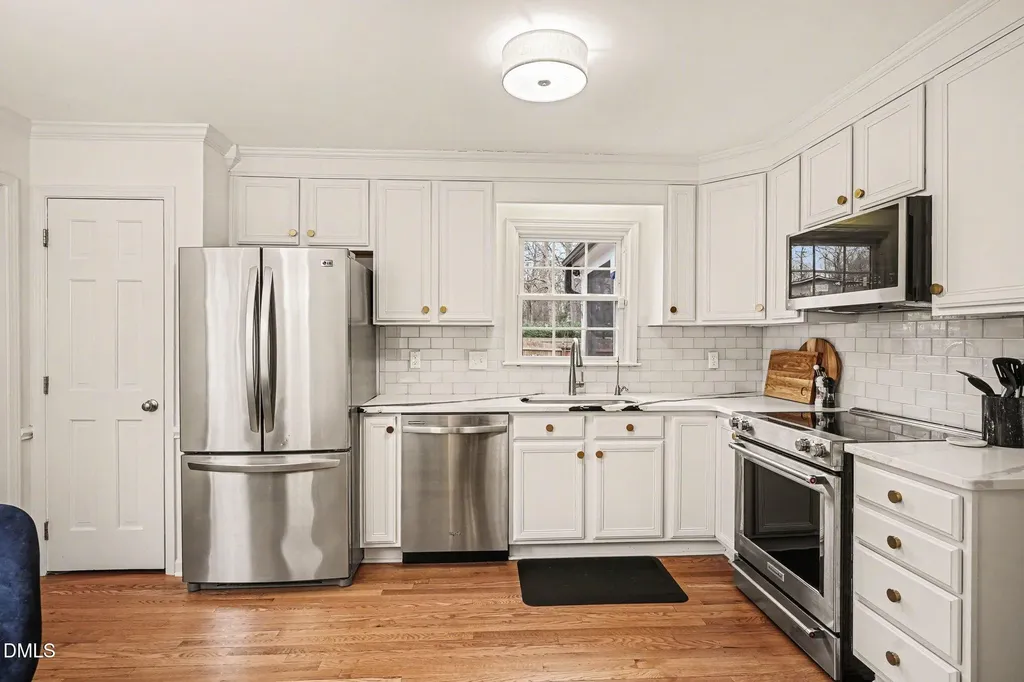 4505 Wenchelsea Place Raleigh NC 27612