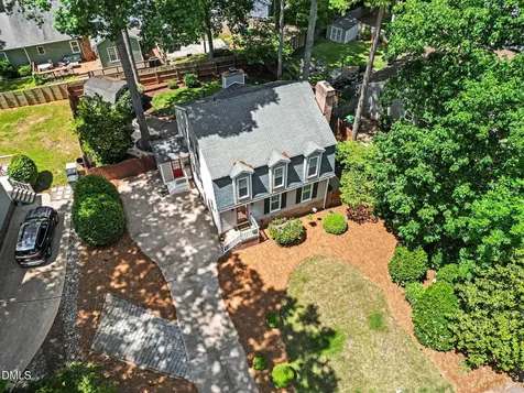 4505 Wenchelsea Place Raleigh NC 27612