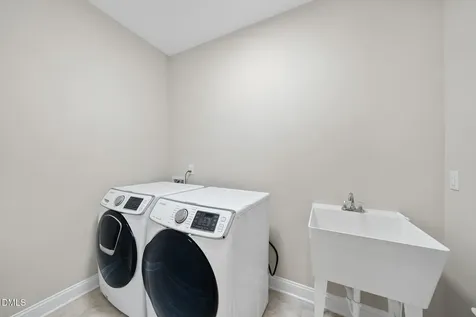 1325 Diamond Valley Drive Cary NC 27513