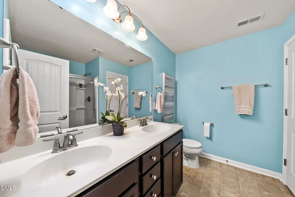 3536 Althorp Drive Raleigh NC 27616