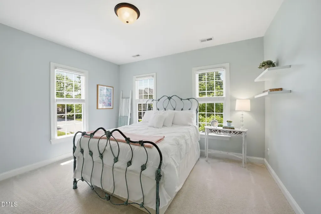 1612 Green Oaks Parkway Holly Springs NC 27540