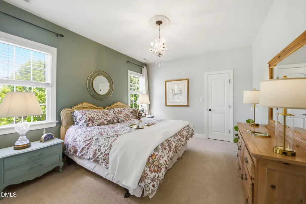 1612 Green Oaks Parkway Holly Springs NC 27540