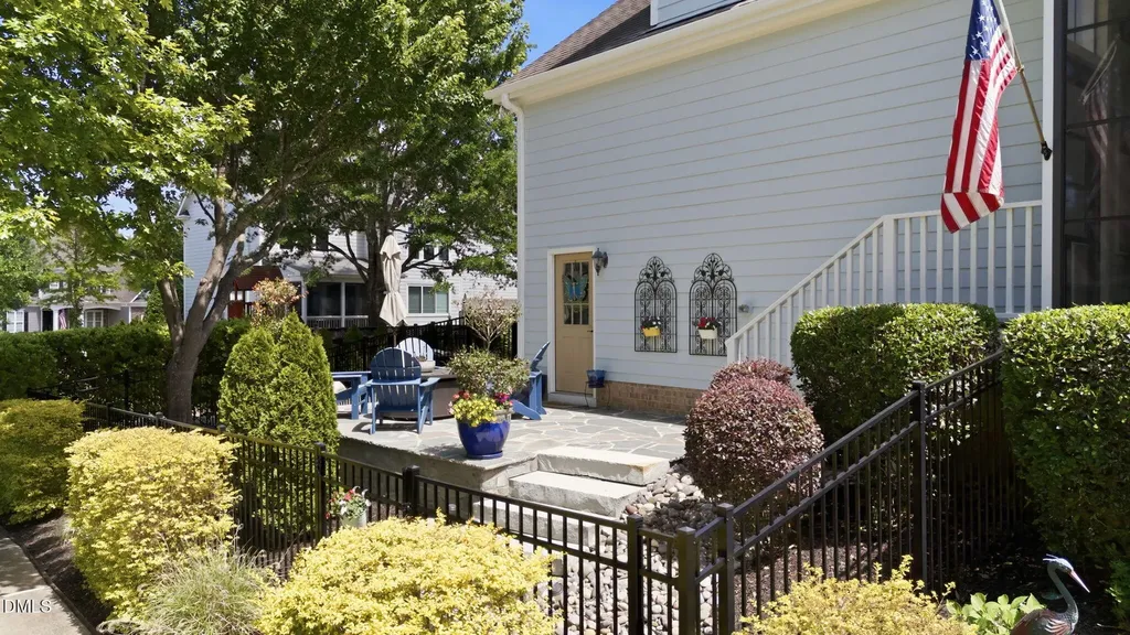 1612 Green Oaks Parkway Holly Springs NC 27540