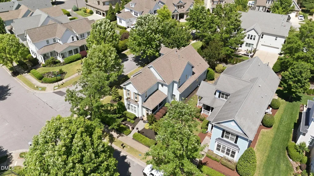 1612 Green Oaks Parkway Holly Springs NC 27540