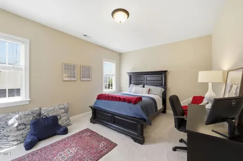 1612 Green Oaks Parkway Holly Springs NC 27540