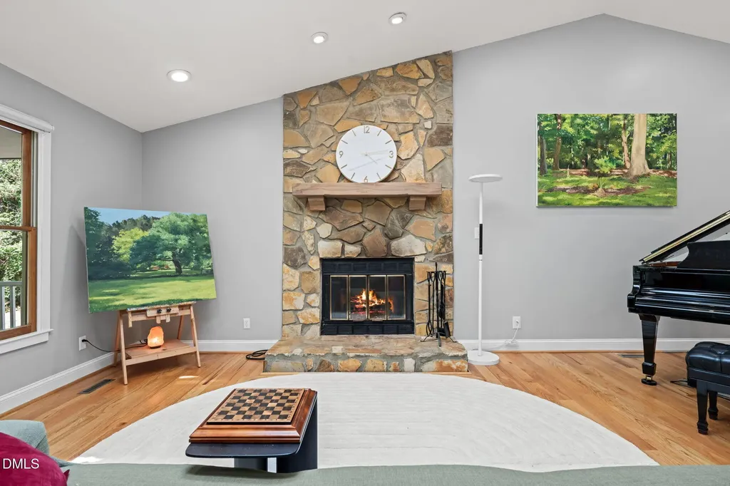 1212 Tallyho Trail Chapel Hill NC 27516